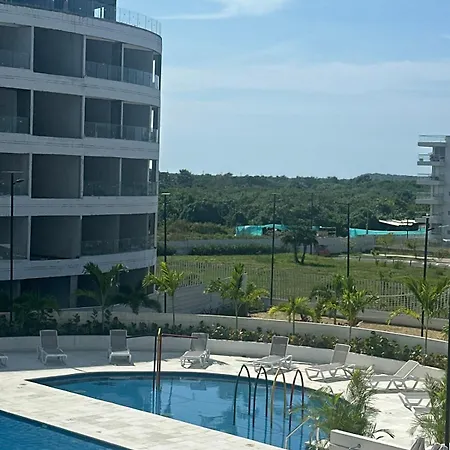 Cozy Brand New * Cartagena